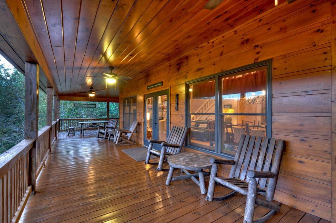 בלו רידג' Aska Adventure Lodge מראה חיצוני תמונה